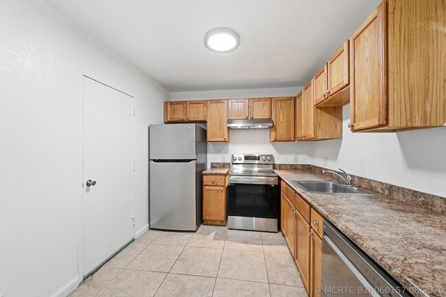 Photo - 7541 NW 16th St Unit 1211