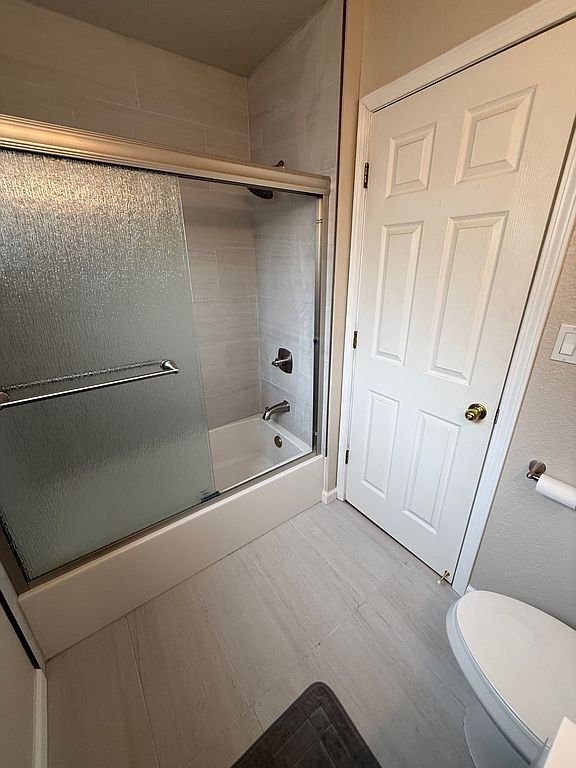 Photo - 106 Almanor Dr