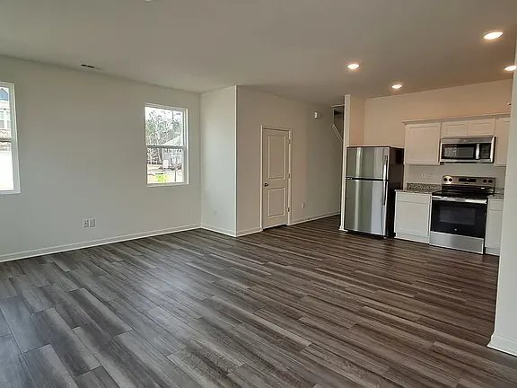 Photo - 2053 Trailside Dr