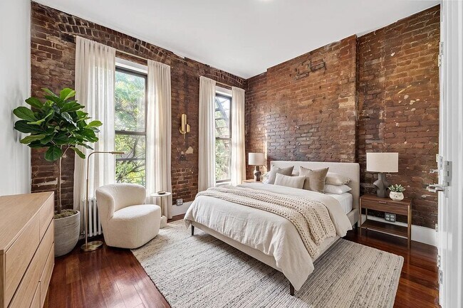 Photo - 7 Carmine St Unit 18