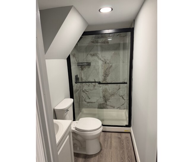 Photo - 1920 Harlem Ave Unit 1B AVAILABLE $600 1B