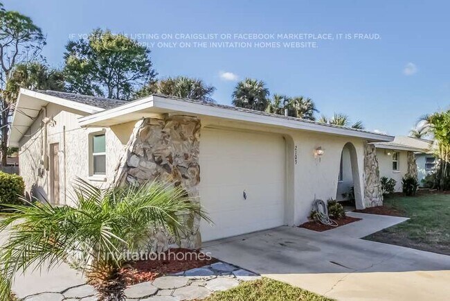 Photo - 2103 Hanby St