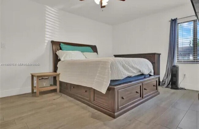 Photo - 4800 SW 136th Pl