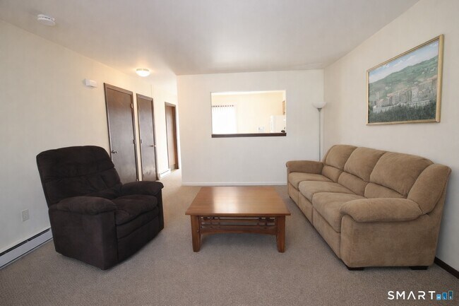 Photo - 34 James St Unit A