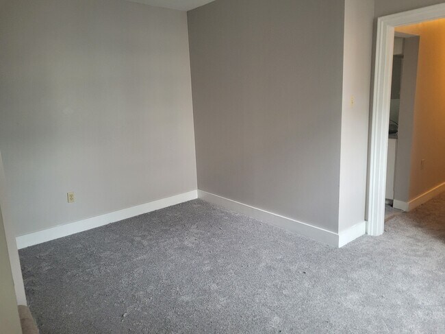 Photo - 5170 Morris St Unit 2