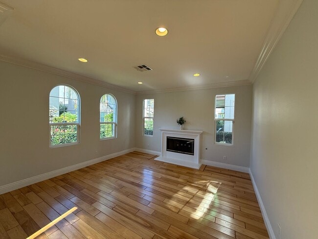 Photo - A Large and Spacious Home in Port Hueneme