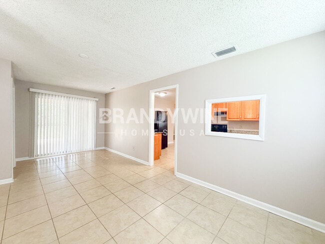 Photo - 3026 Mangrove Ave