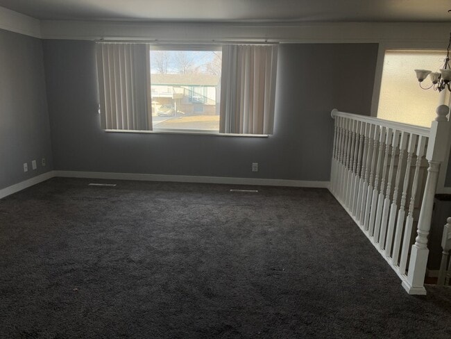 Photo - 456 W 550 N