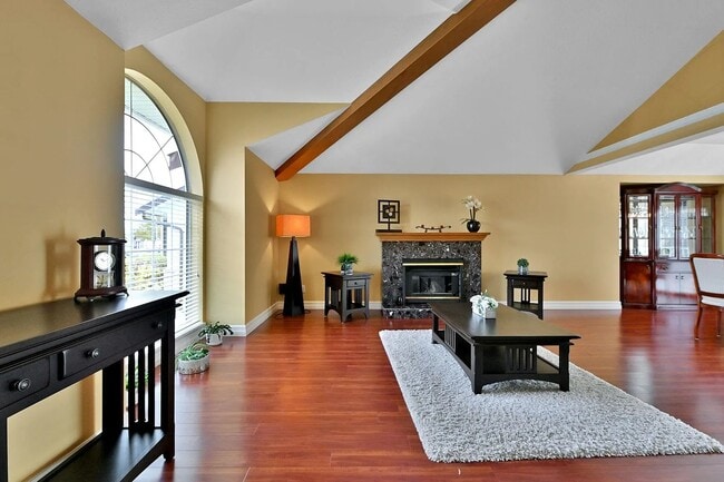 32186 Elkford Dr