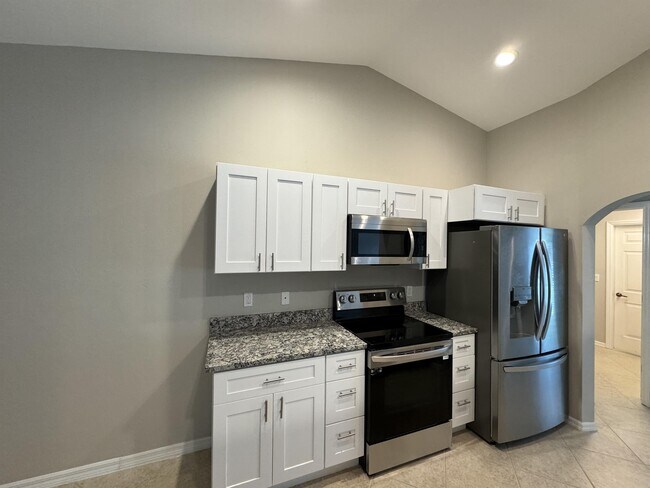 Photo - 2502 38th St W
