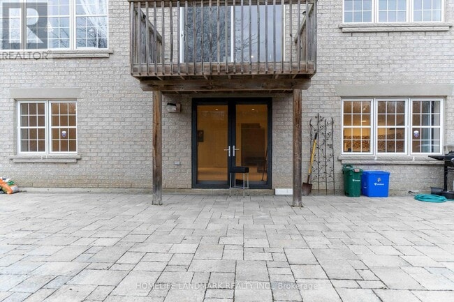 Photo - 48 Sir Stevens Dr