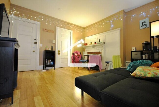 Photo - Bay State Rd.