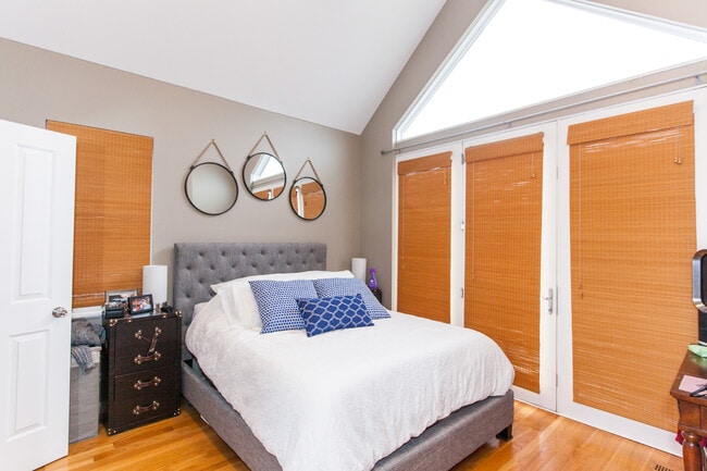 Photo - 4500 S Wood St Condo Unit 3