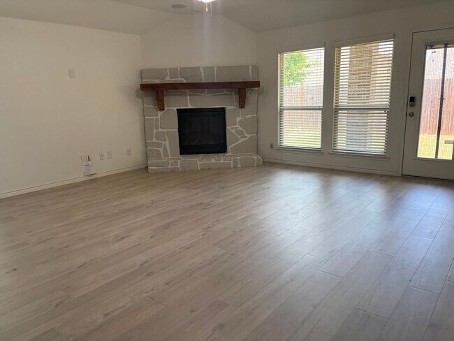 Photo - 10020 Levelland Pl