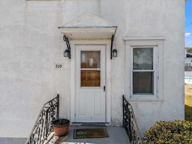 Photo - 709 Milan Ave