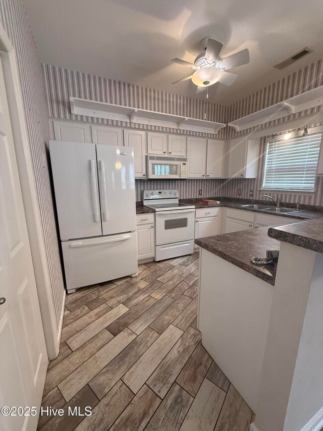 Photo - 2231 Locksley Woods Dr Unit A