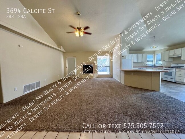 Photo - 3694 Calcite St