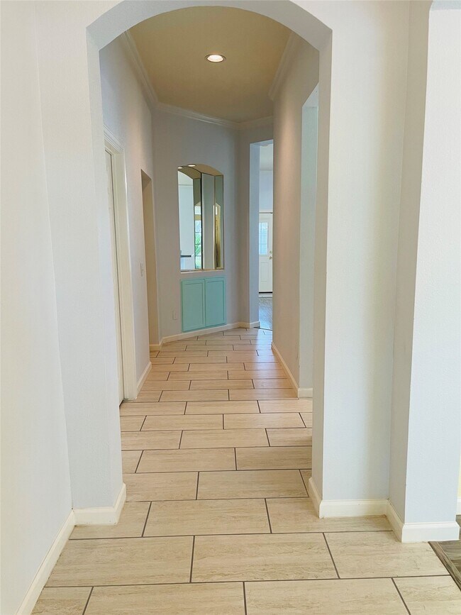 Photo - 20910 Medallion Pointe Dr