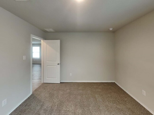 Photo - 10511 Varmus Dr