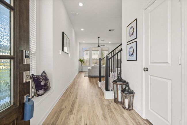 Photo - 4103 Balboa Dr