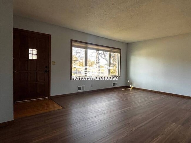 Photo - Available now! 3 Bedroom Single Family Hom...