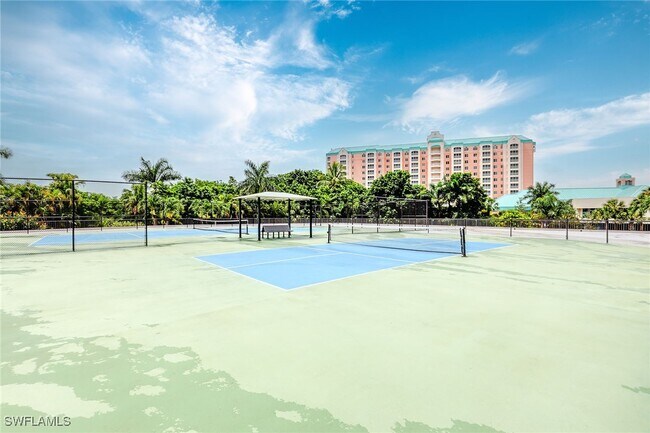 Photo - 5601 Turtle Bay Dr Unidad 2003