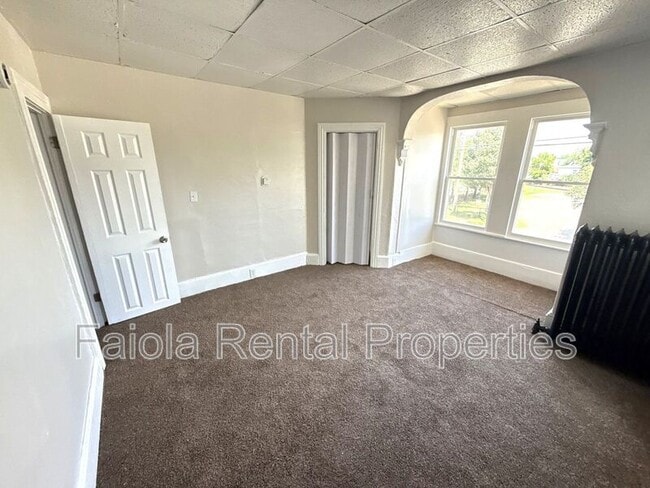 Photo - 230 N 3rd St Unit Apt 2