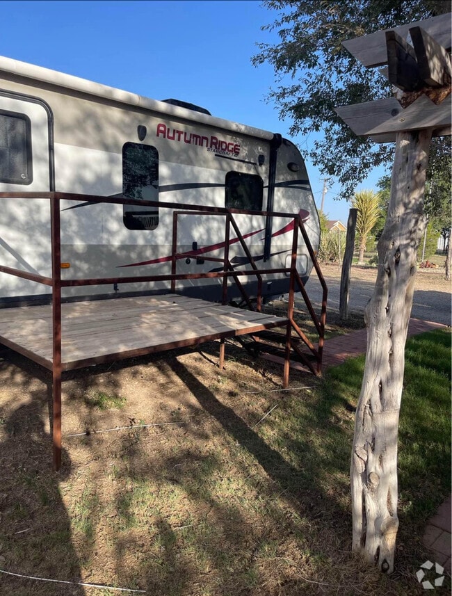 Building Photo - 14730 S Bonanza Ave Rental