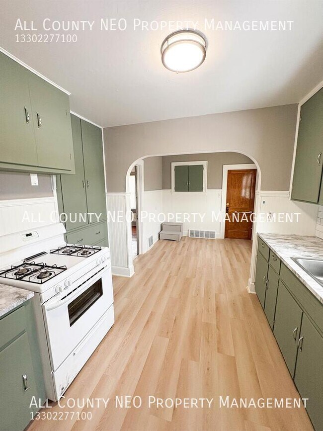 Photo - 841 Concord Ave