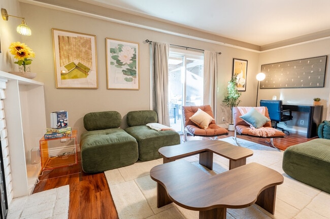 Photo - 771 Century Dr Unit SI ID1495743P