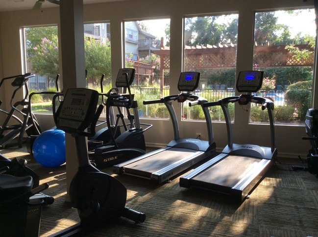 Photo - 5400 South Apartments