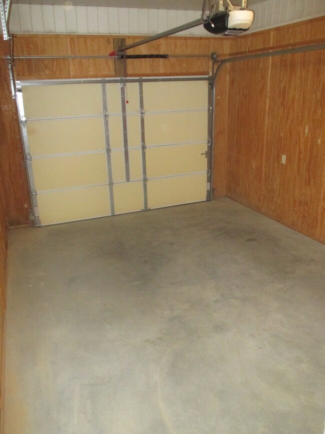 Photo - 3310 E Park Ave