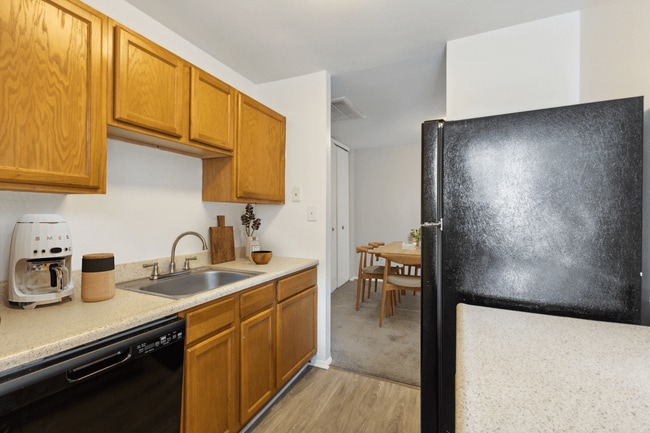 Photo - Briarwood Apartments