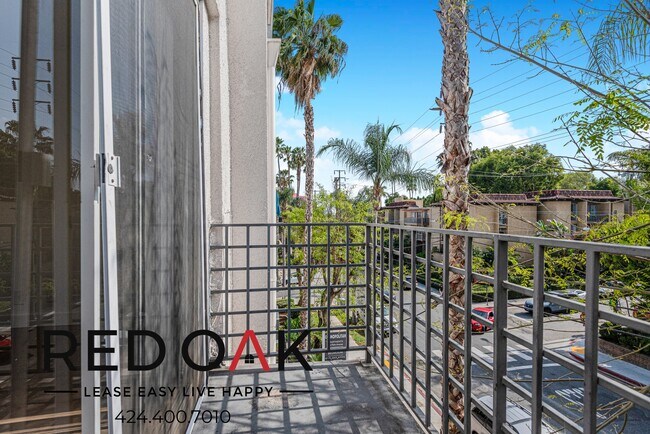 Photo - 884 Palm Ave Unit 303