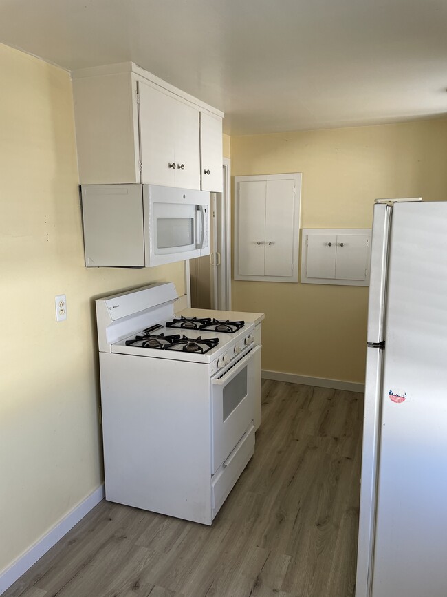 Photo - 4020 Miller Way