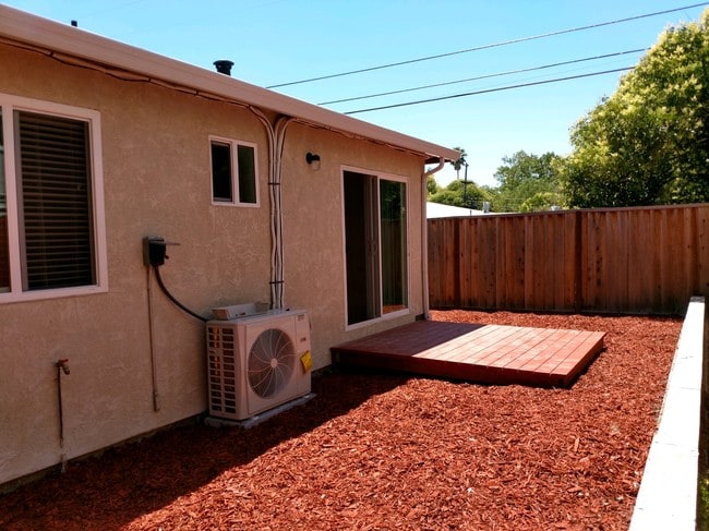 Photo - 27 Baldwin Ct Unit 27