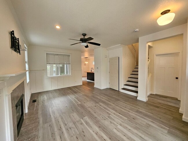 Photo - Modern 3 Bedroom, 2.5 Bath Home in Hillsboro with Granite Countertops and 2 Car Garage!