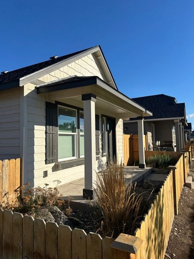 Photo - NEWER CONSTRUCTION - 2 BR 1BA Hayden Home ...