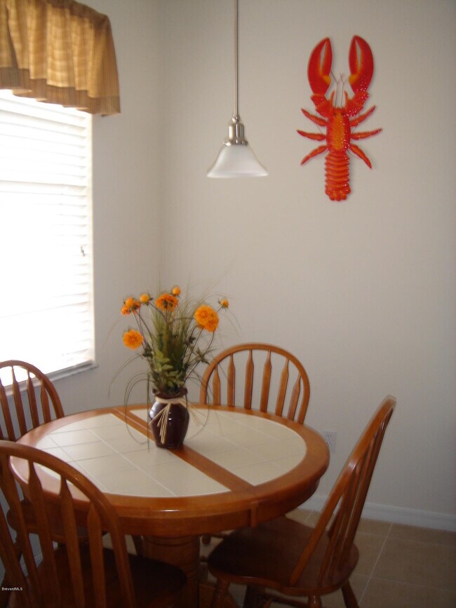 Photo - 6858 Toland Dr Unit 304