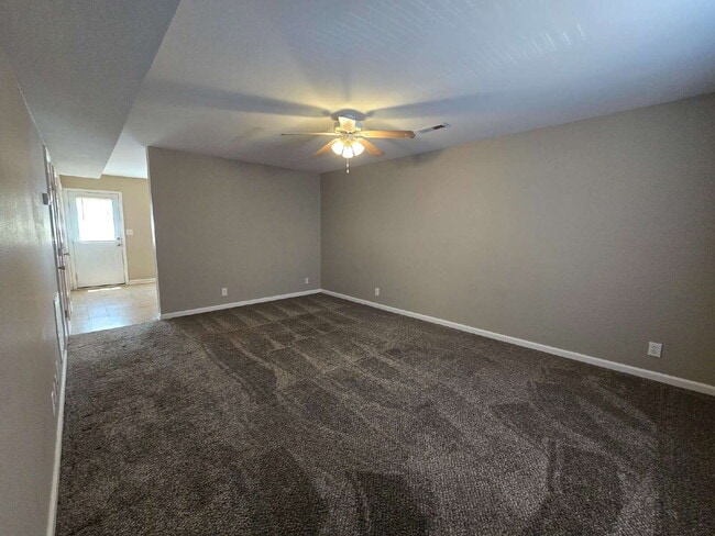 Photo - 248 Executive Ave