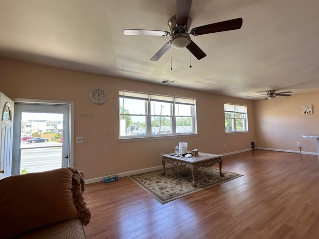 Photo - 3428 Morrell Ave Unit #2 FL