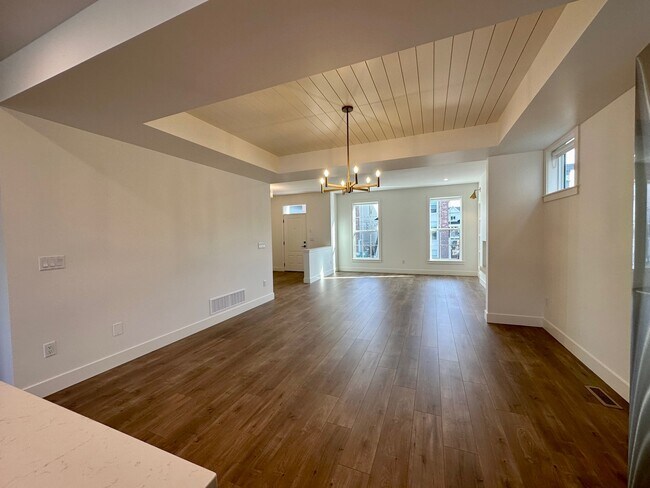 Photo - 7885 Cedarbrook Rd