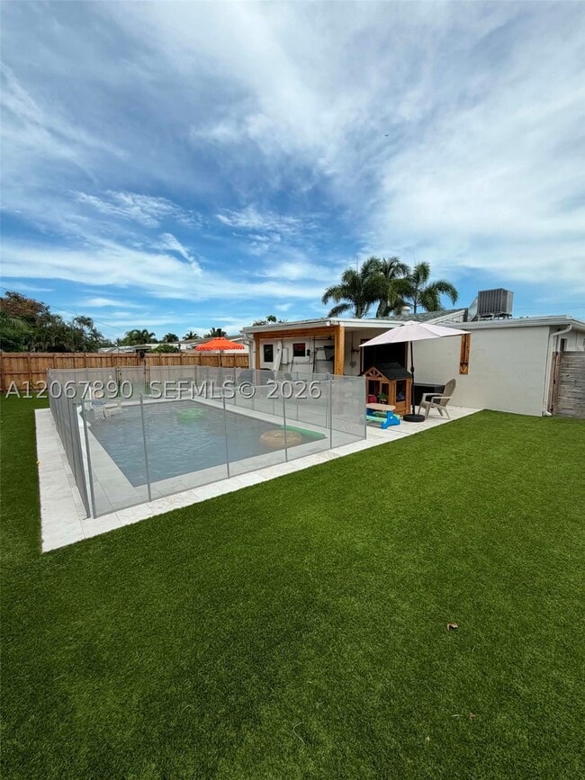 Photo - 401 SE 3rd Ct