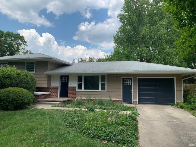 Building Photo - 912 Princess Dr Rental