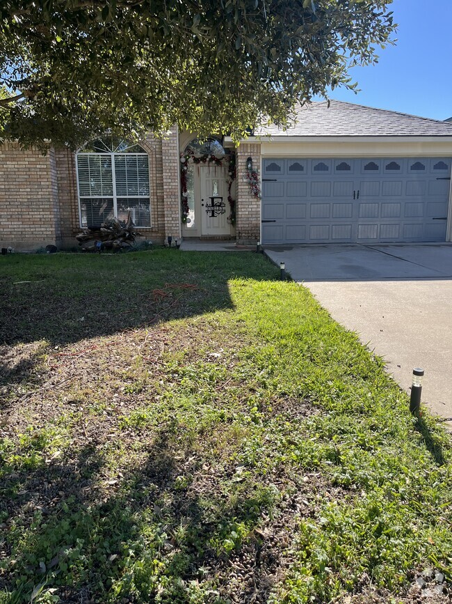 Building Photo - 10172 China Creek Dr Rental