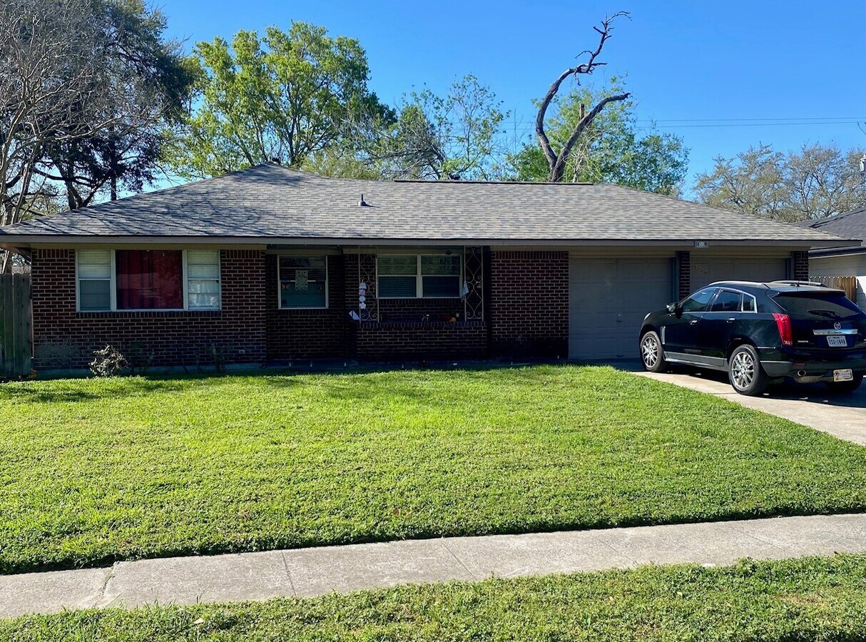 Photo - 4329 Kinglet St