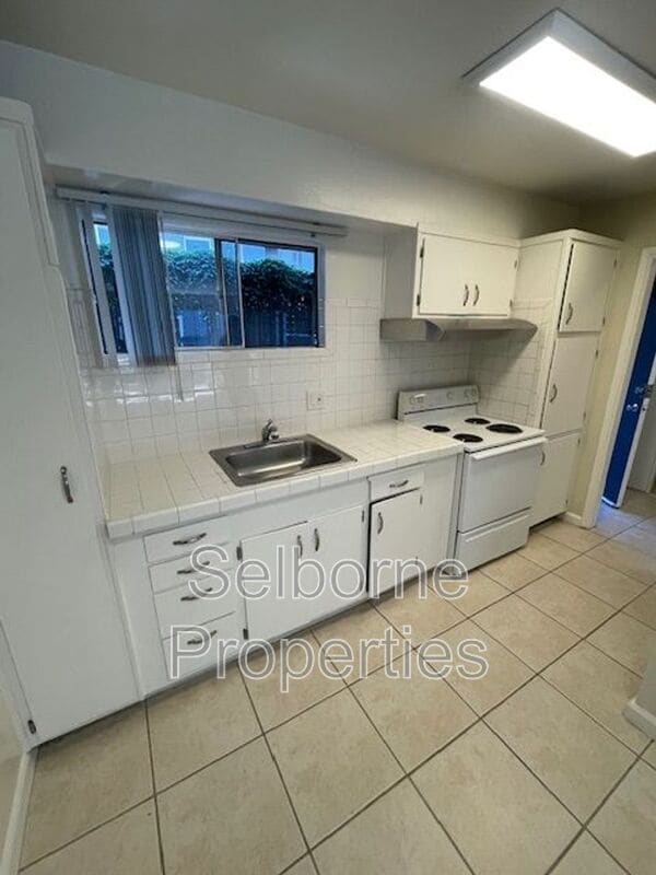 Photo - 407 Fairmount Ave