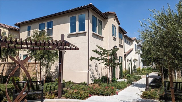 Building Photo - 7449 Channel View St