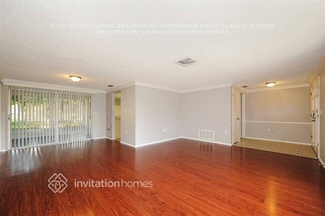 Photo - 8701 Lincolnshire Dr