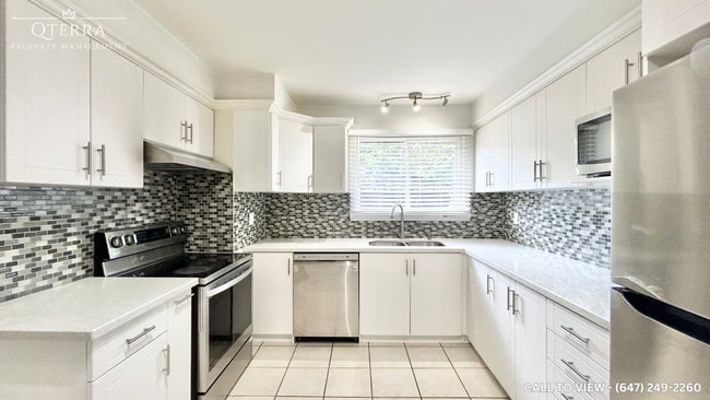 Photo - 82A Corby Cres